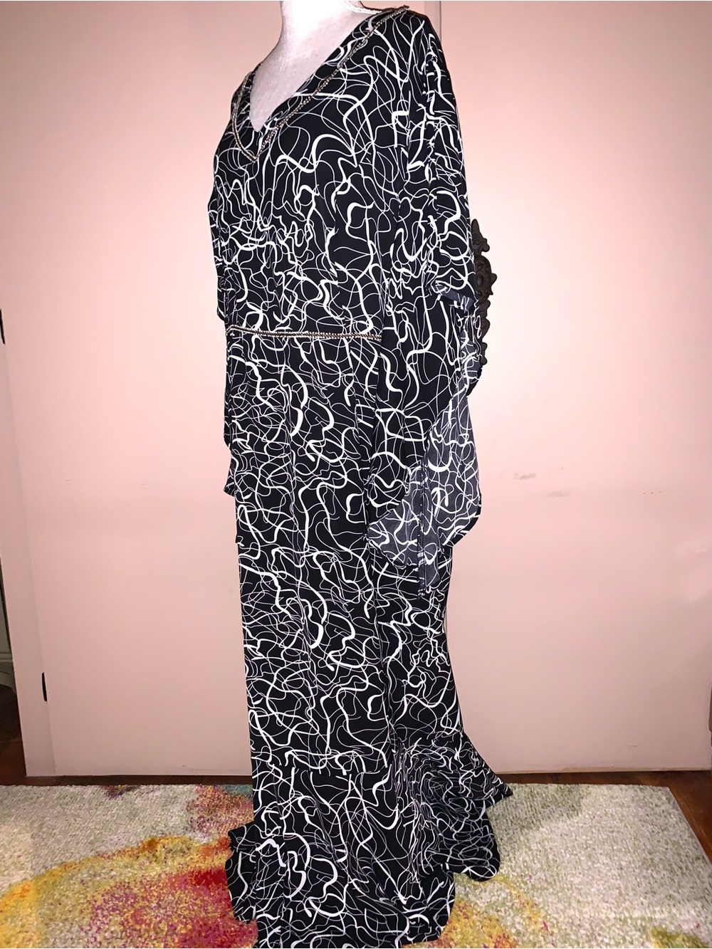 SHEIN Curve Black & White Abstract Maxi Dress